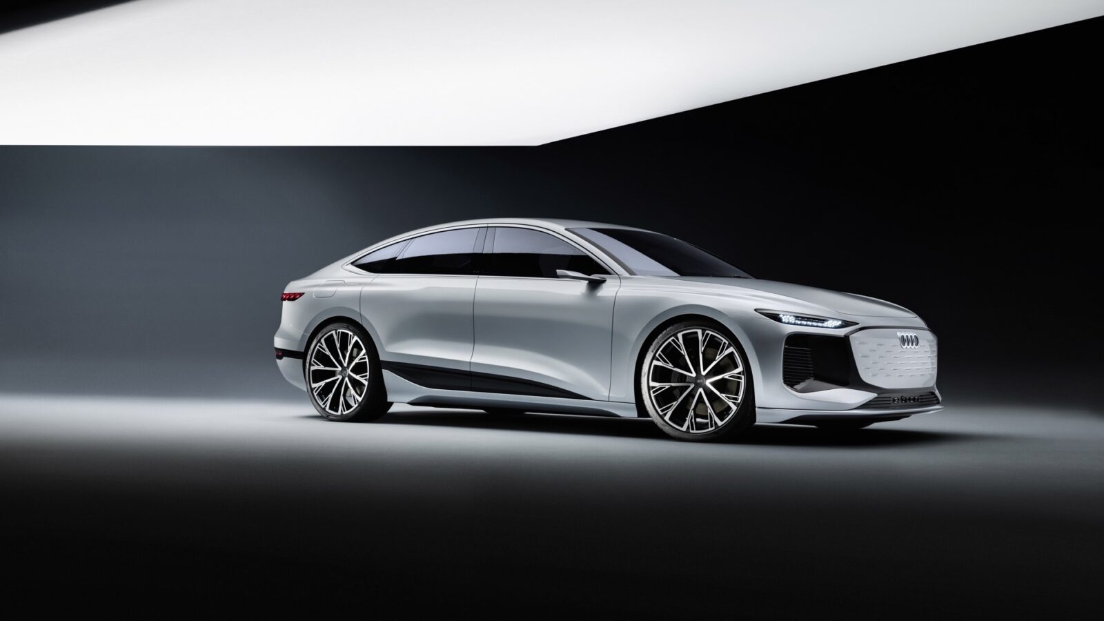 Audi announces A6 E-Tron concept electric vehicle