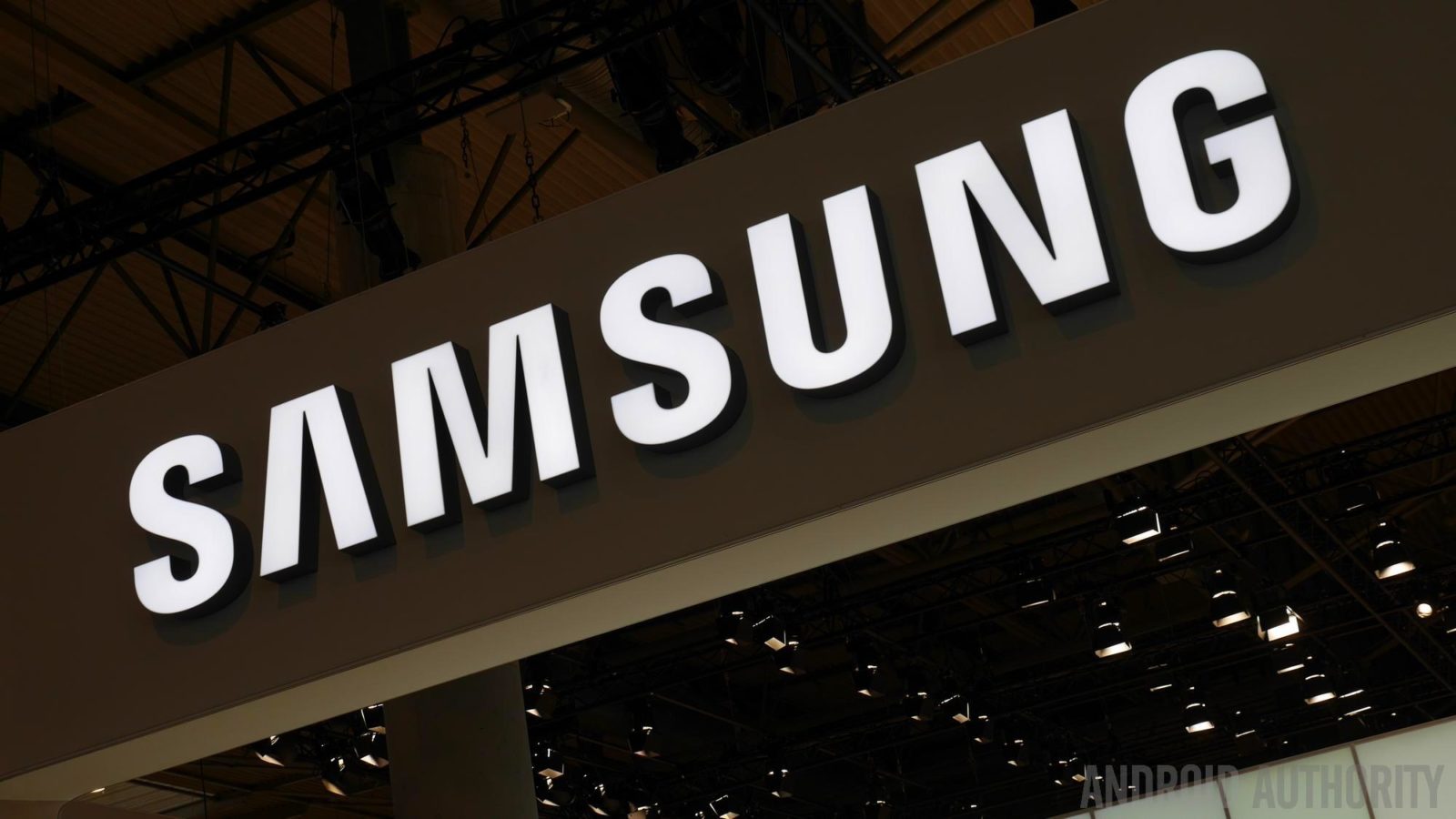 Samsung becomes world’s largest chipmaker after overtaking Intel