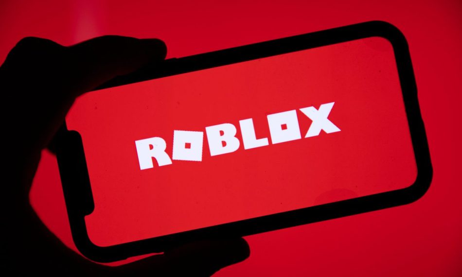 Roblox is focusing on voice chat after the acquisition of Guilded chat platform