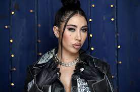 Who Is Kali Uchis Dating? His Relationship Timeline Is Clearly Described! - The News Pocket