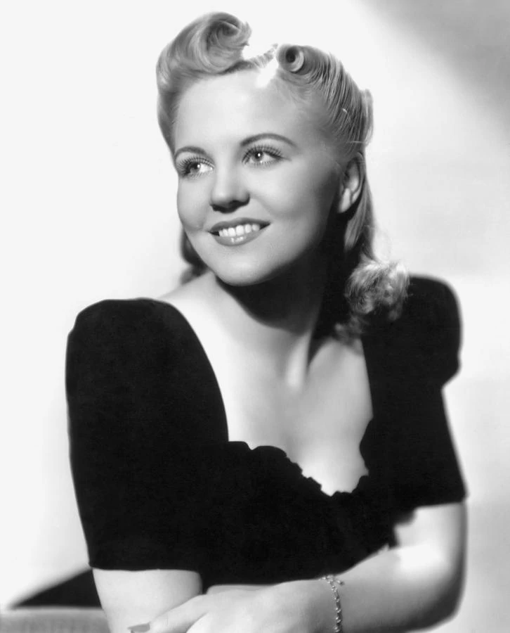Peggy Lee's Net Worth