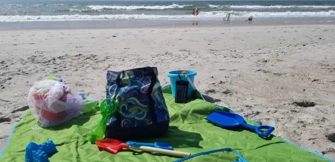 10 Best Life Hacks for your Day at the Beach