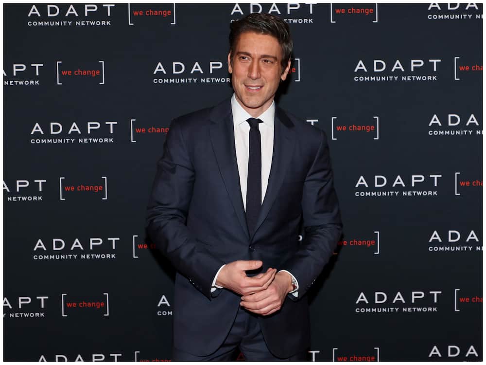 how old is david muir