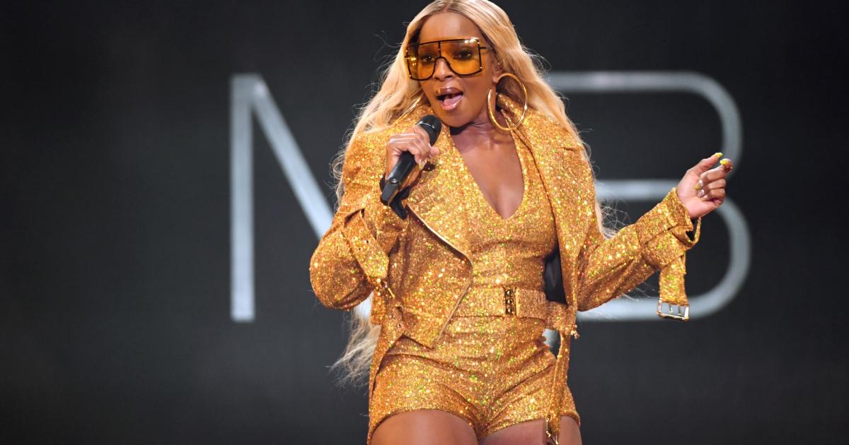 how old is Mary J. Blige