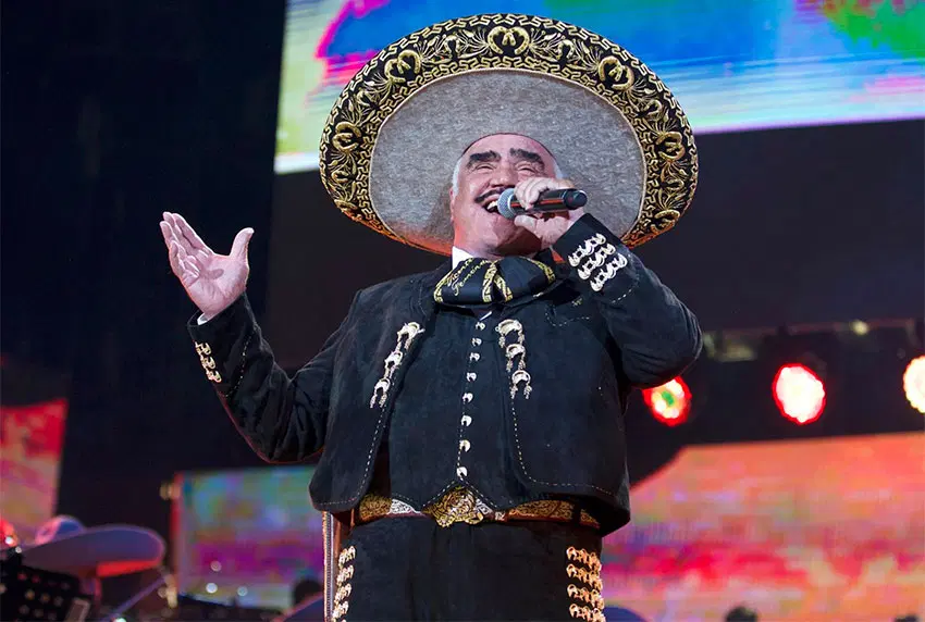 how old was vicente fernandez when he died
