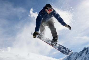 cyber monday snowboard deals
