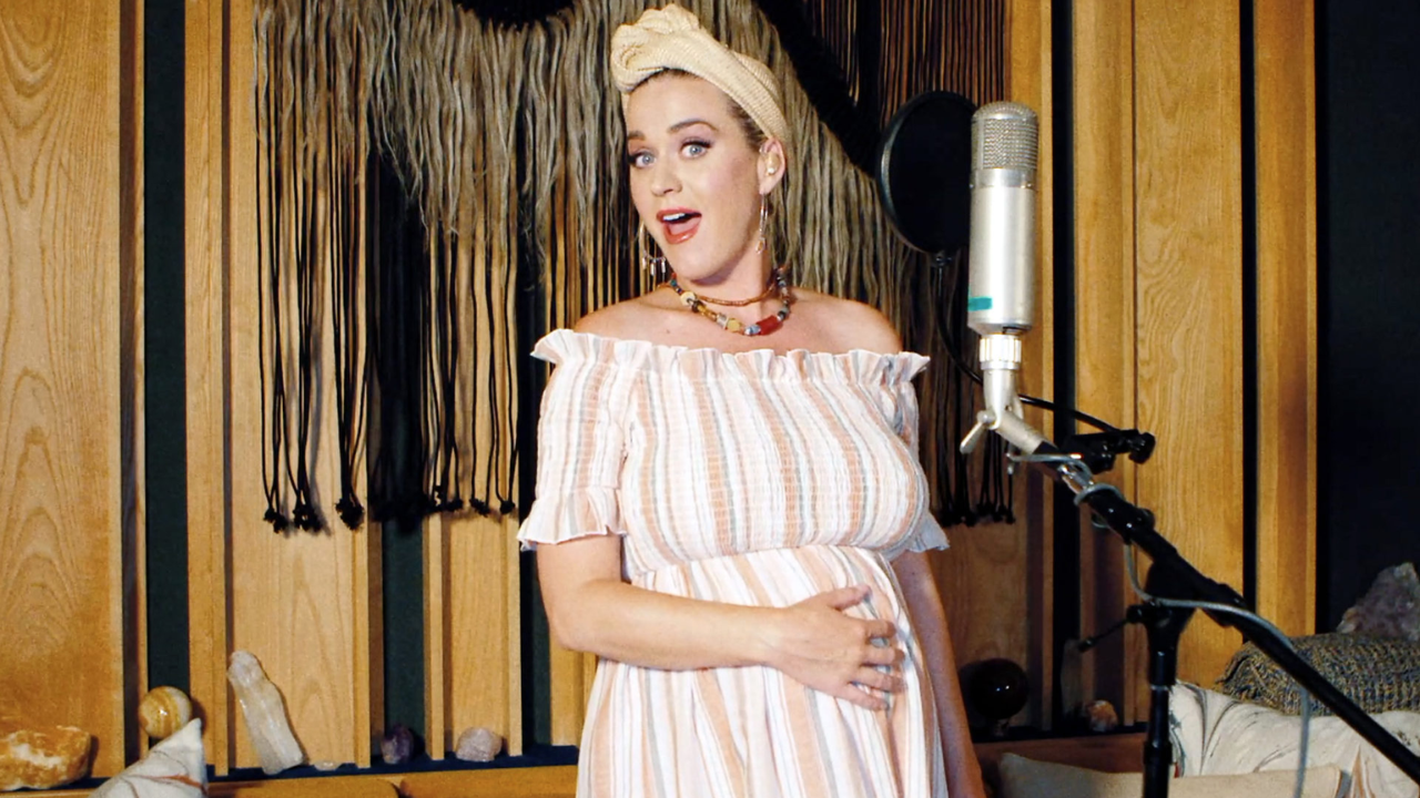 is katy perry pregnant again