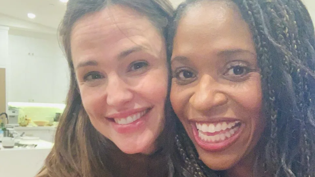 Alias' Star Merrin Dungey Is Engaged! See Her Ring — and Sweet Message from Costar Jennifer Garner