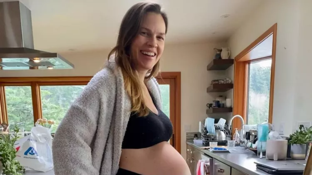is hilary swank pregnant