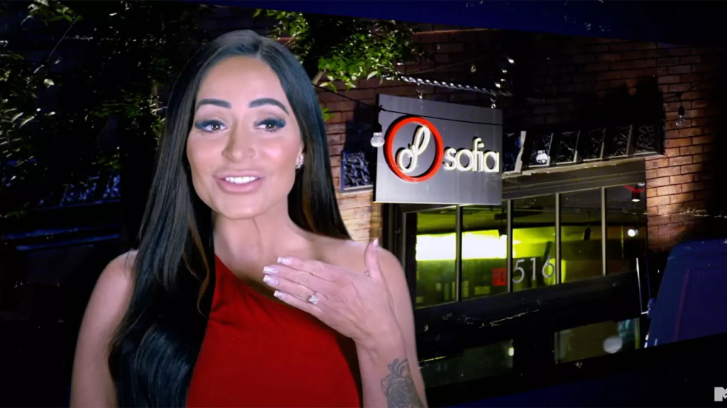 Angelina Pivarnick Accepts Vinny Tortorella's Proposal as 'Jersey Shore' Costars Cheer: '100 Times Over, Yes!' 
