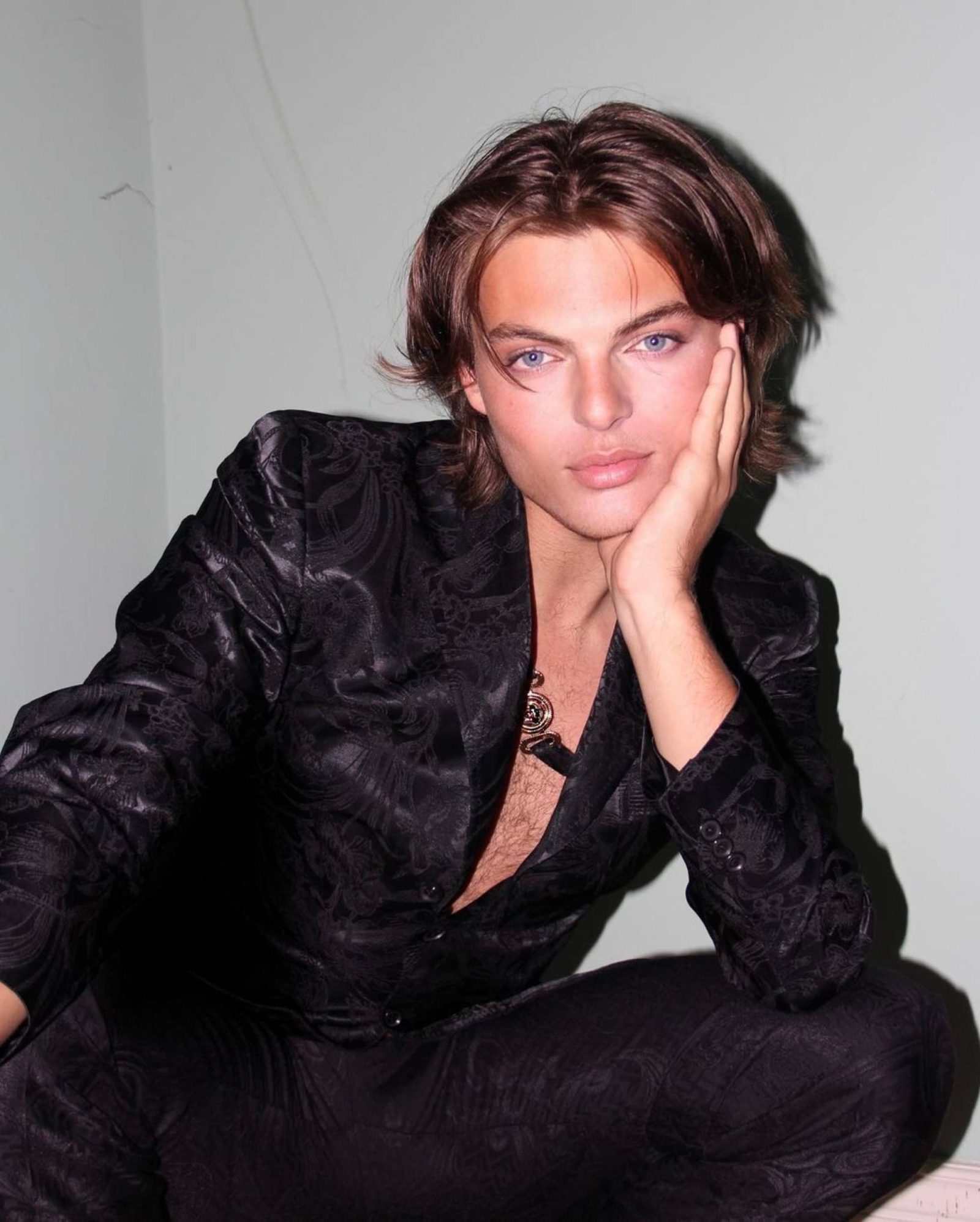 is damian hurley gay