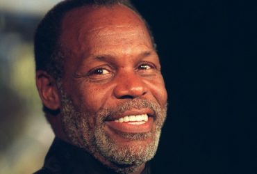 is danny glover gay