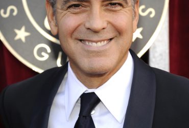 is george clooney gay